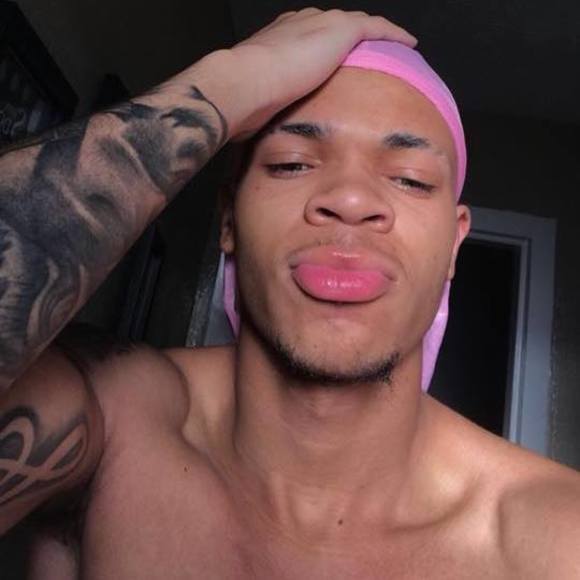 Meet your Posher, Antonio - Picture 1 of 1